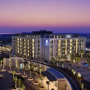 מלון דירות Doubletree By Hilton Yas Island Residences, אבו דאבי